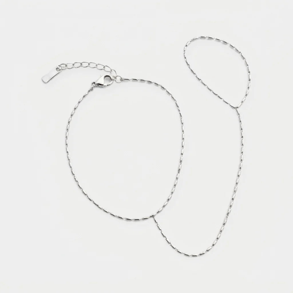 Tahira Hand Chain