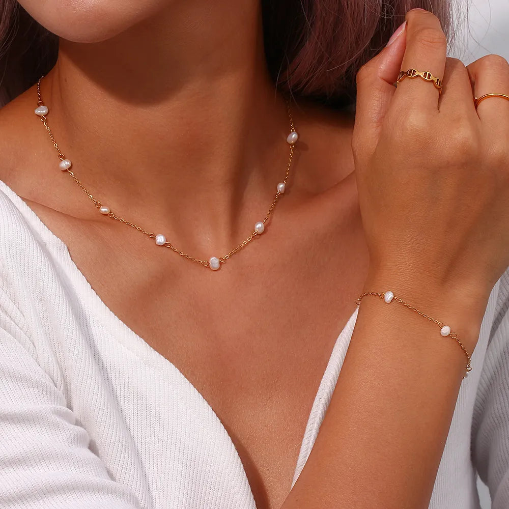 Laney Pearl Bracelet (Kavely)