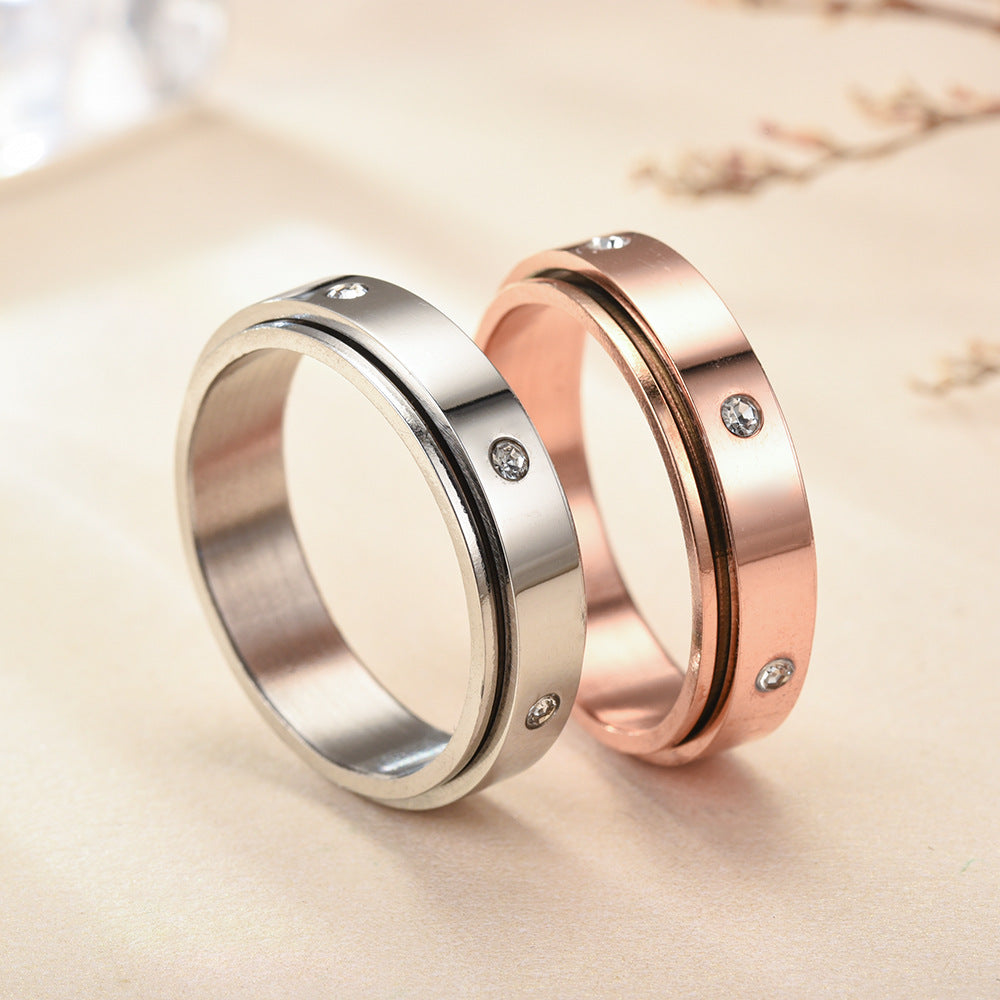 Spins Love Ring